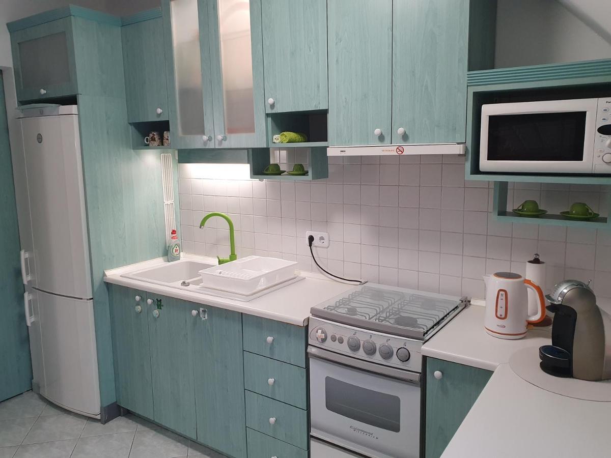 Gyorapartman Extérieur photo
