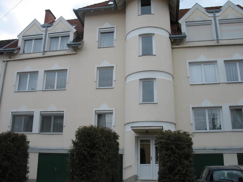 Gyorapartman Chambre photo